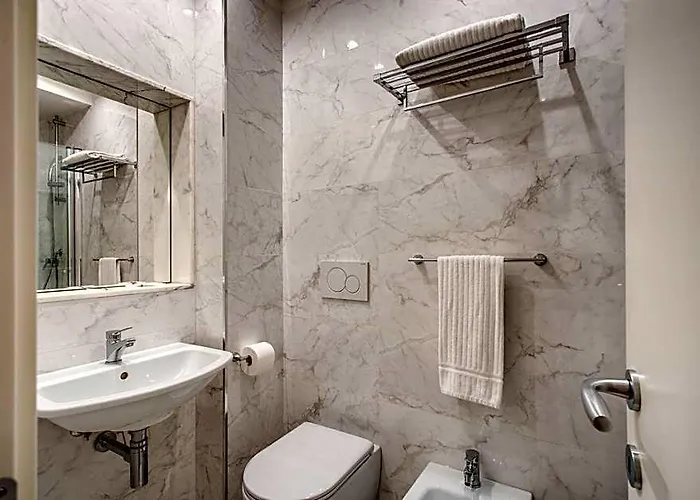 San Silvestro 3* Roma